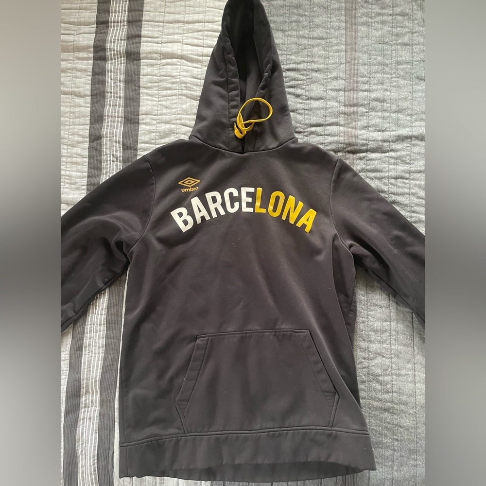 Umbro Barcelona Hoodie Sweatshirt Medium Black gold yellow pullover